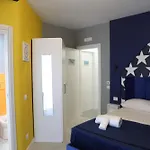 Dello Iacono בית הארחה 4*