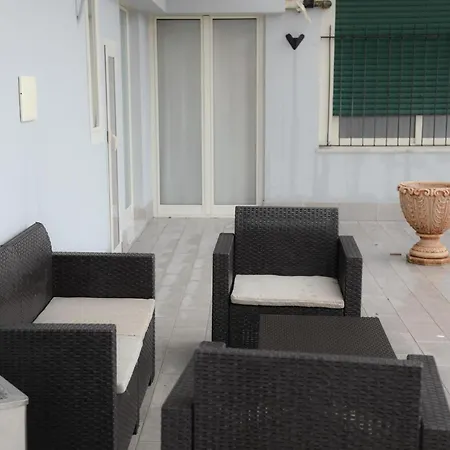 Dello Iacono 4* Neapol